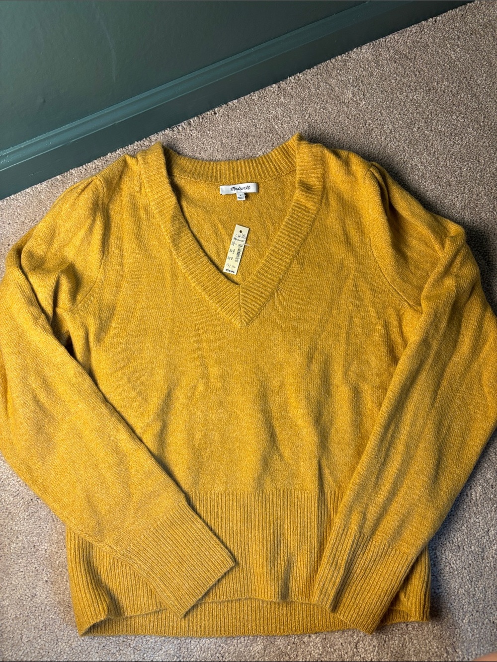 Madewell V-Neck Sweater in Mustard Yellow